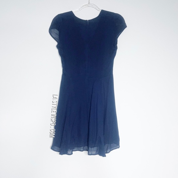 Reformation Silk Dress V Neck Blue Navy Size Medium - Picture 2 of 7